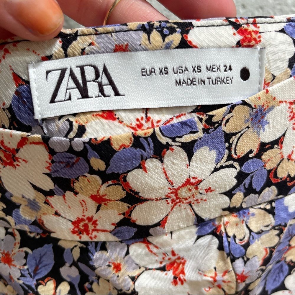 Zara Maxi Skirt - Picture 4 of 4
